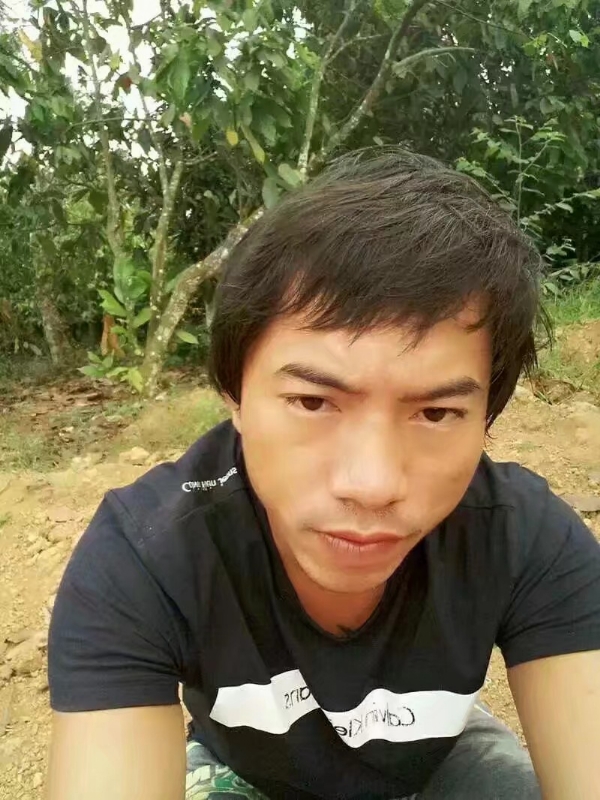 若是梦、苏醒的第一张照片--南宁闪婚服务中心